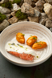 Нерка с пюре из моркови